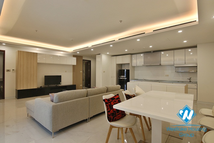 Hanoi Aqua Central 03 bedroom apartment for rent, 44 Yen Phu, Hanoi